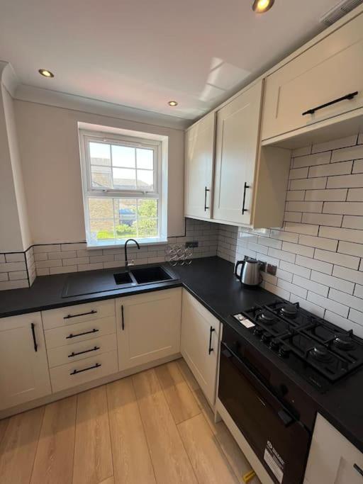 קארדיף Stylish Penarth Marina Apartment מראה חיצוני תמונה